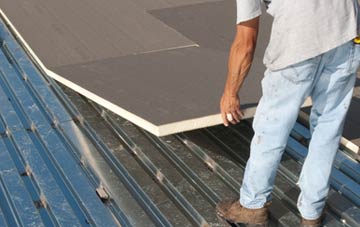 benefits of insulating Glanrhyd flat roofing